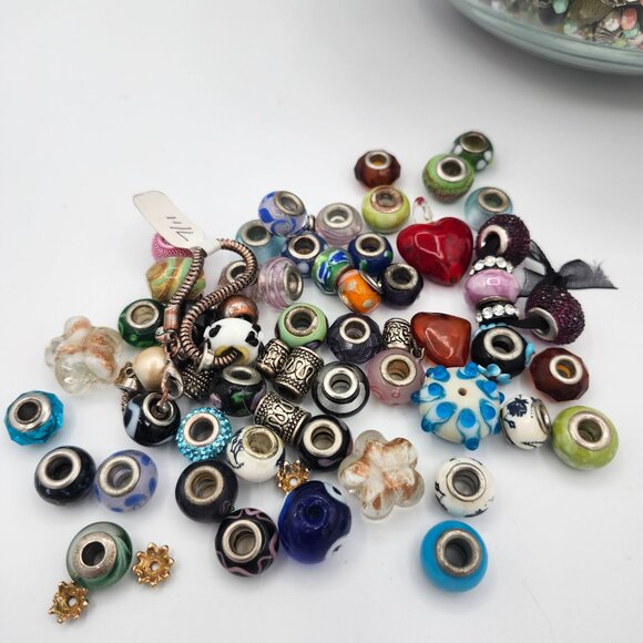 Huge Mixed Bead Lot – Glass, Stone, Acrylic, Charms & Lampwork – Jewelry Making - Picture 3 of 9